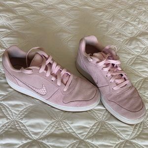 Pink suede Nikes EBERNON low prem womens 8